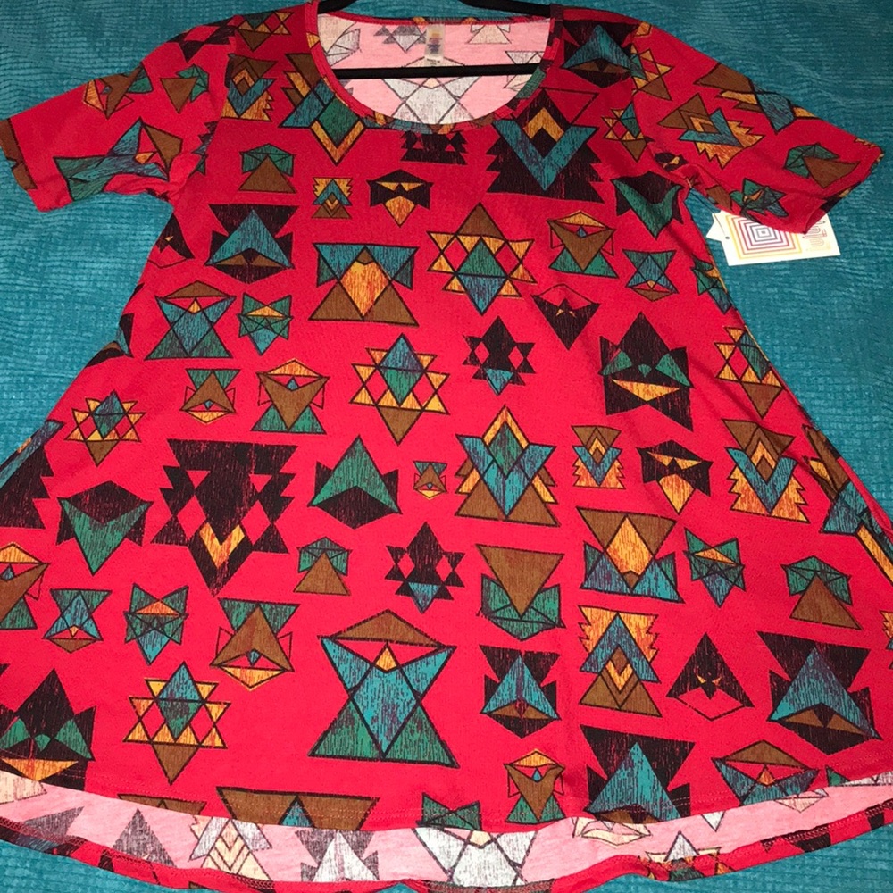 LulaRoe Perfect Tee